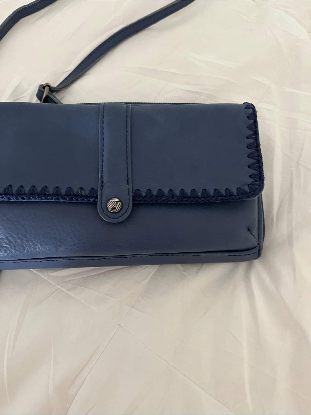 SAK Blue Women's Shoulder Bag - Classic Navy